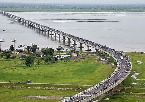 The smooth curve of the bridge makes it a picturesque one